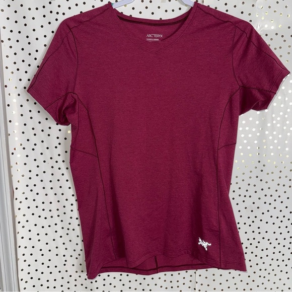 Arc'teryx Women's Maroon Short Sleeve Tee - Picture 2 of 5